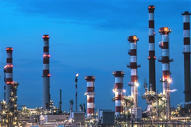 chemical plant Unsplash Free Chemplant