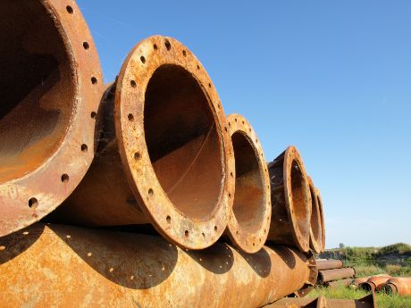 corroded pipe